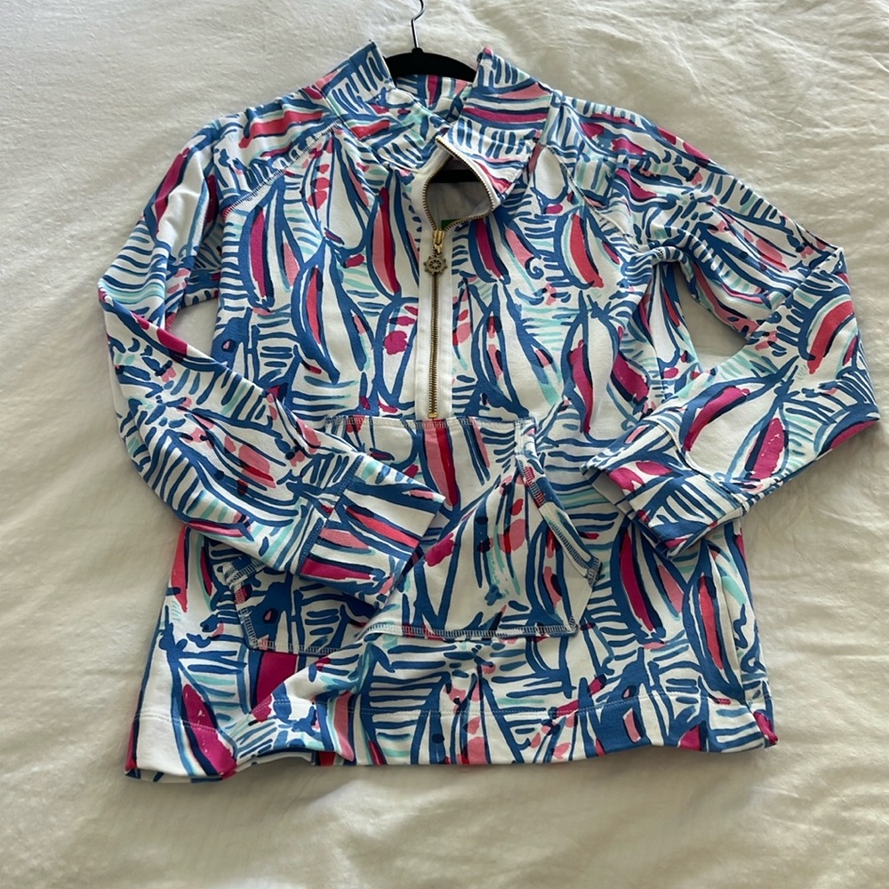 Lilly Pulitzer hard to find original red right return popover - new w tags - sm